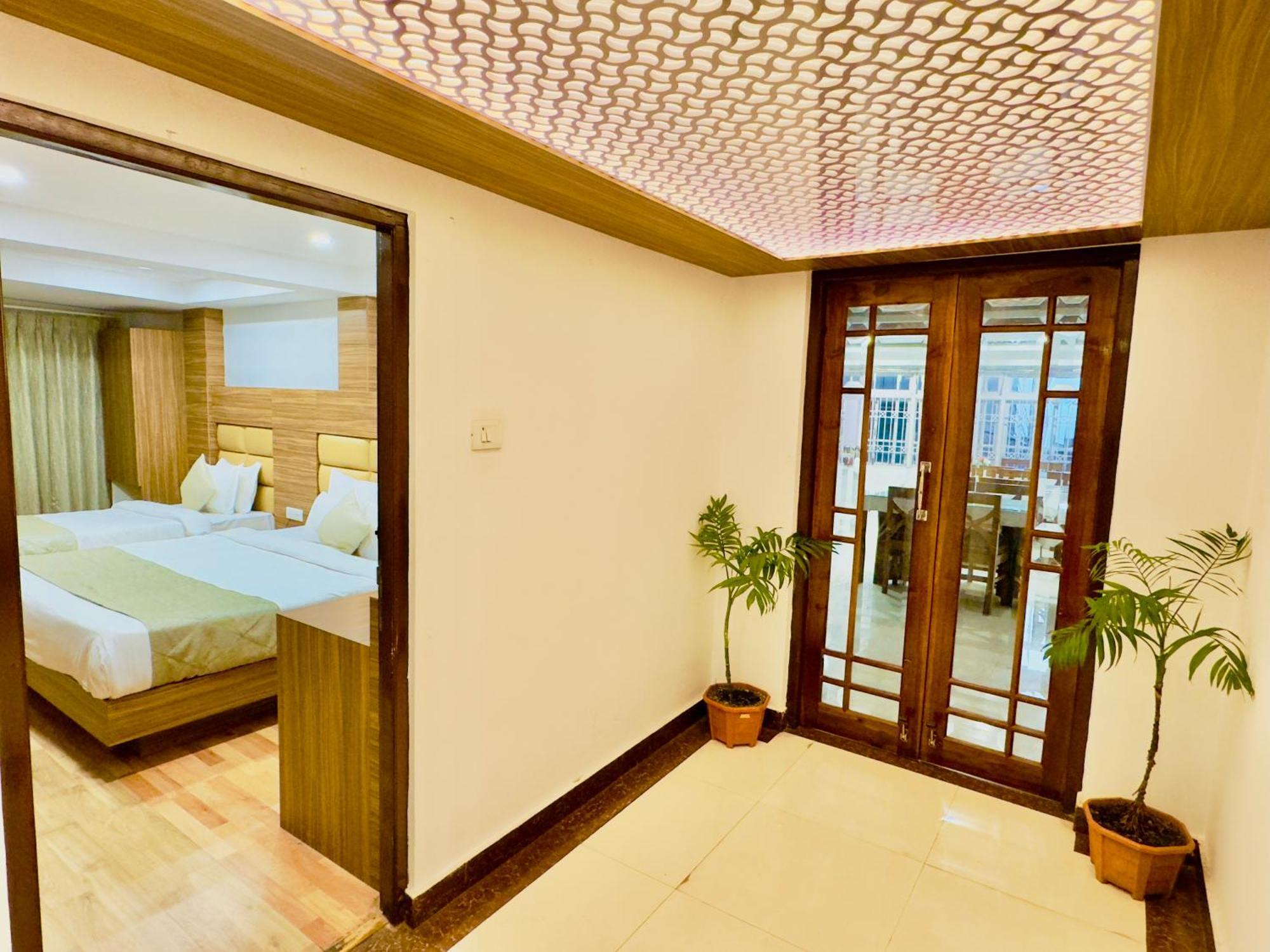 Hotel Bella Vista Darjeeling Near Drc Paid Paking Экстерьер фото